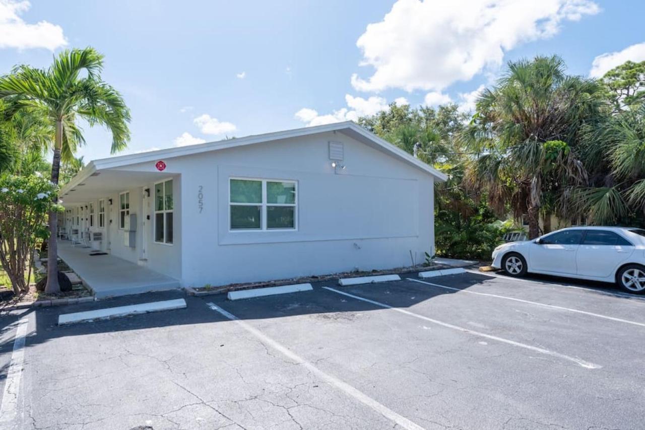 Just Off Wilton Drive Apt 5 Fort Lauderdale Exterior photo